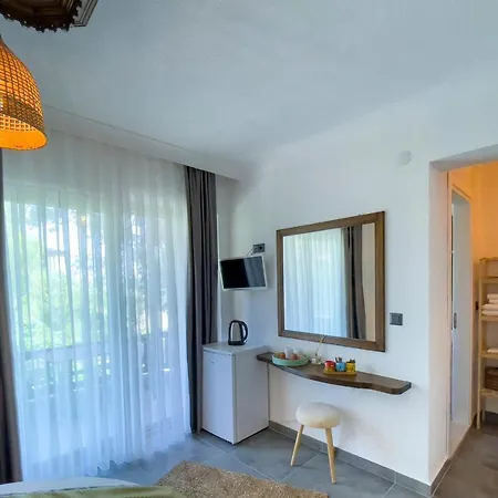 Limon Apart Apartment *