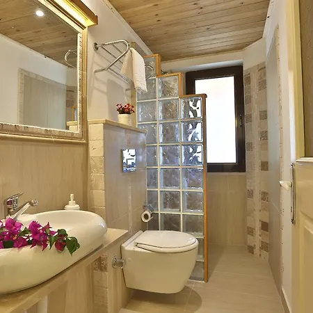 Limon Apart Apartment