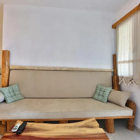 Limon Apart Apartment