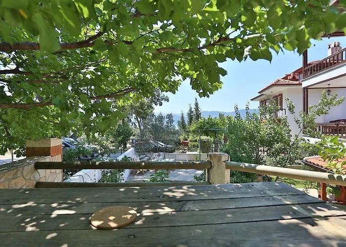 Limon Apart Apartment *